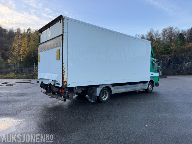 2011 Mercedes-Benz ATECO 818 L - Skapbil med løftelem - Box truck: picture 5 2011 Mercedes-Benz ATECO 818 L - Skapbil med løftelem - Box truck: picture 5