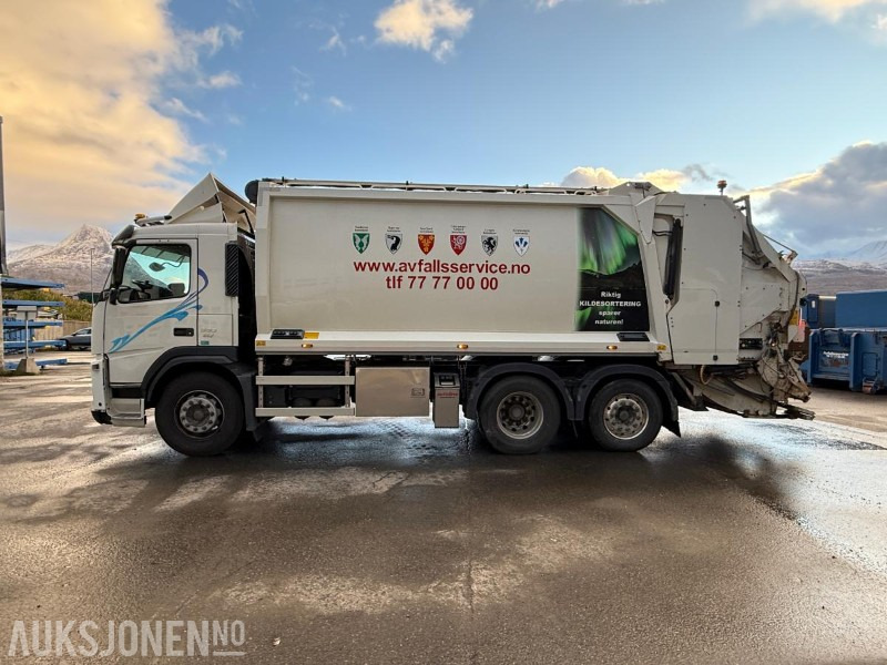 2011 Volvo FM330 6X2 Komprimatorbil 22M3 - Strøere - Baklaster - 353908KM - Refuse truck: picture 2 2011 Volvo FM330 6X2 Komprimatorbil 22M3 - Strøere - Baklaster - 353908KM - Refuse truck: picture 2