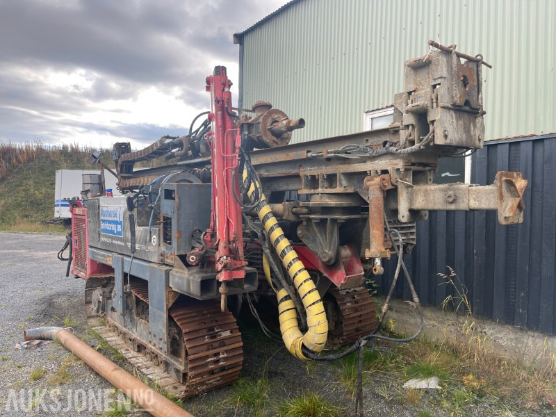 2012 Nemek 510 TS Borerigg med kran, 13724 Timer - Drilling rig: picture 5 2012 Nemek 510 TS Borerigg med kran, 13724 Timer - Drilling rig: picture 5