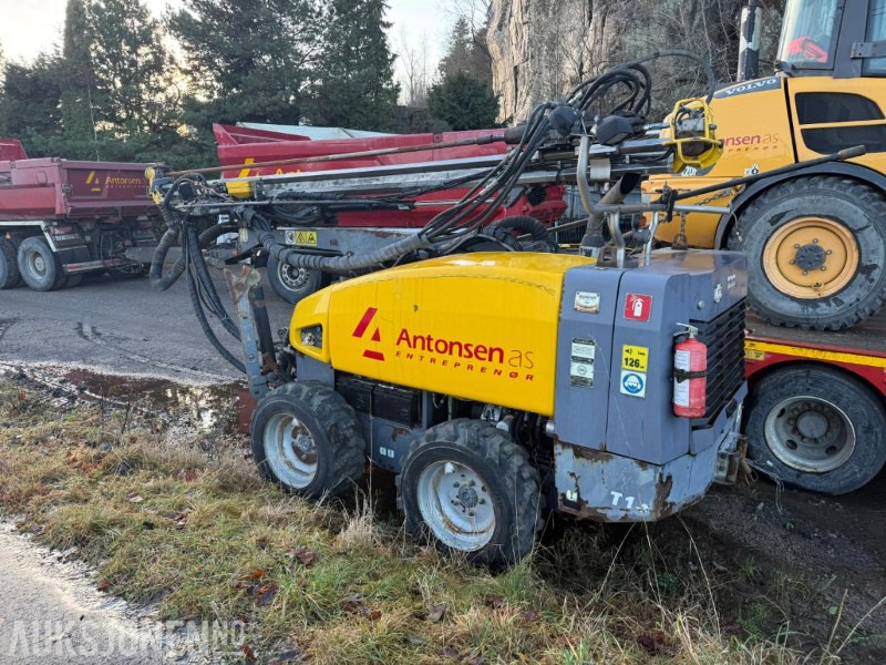 2013 Atlas Copco Flexiroc T15R-01BORERIGG SERVICEHISTORIKK 2000TIMER. - Drilling rig: picture 4 2013 Atlas Copco Flexiroc T15R-01BORERIGG SERVICEHISTORIKK 2000TIMER. - Drilling rig: picture 4