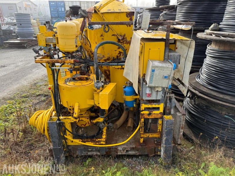 2014 Atlas Copco Unigrout Rig Smart M2 E45 / Injeksjonsplattform - Construction equipment: picture 5 2014 Atlas Copco Unigrout Rig Smart M2 E45 / Injeksjonsplattform - Construction equipment: picture 5