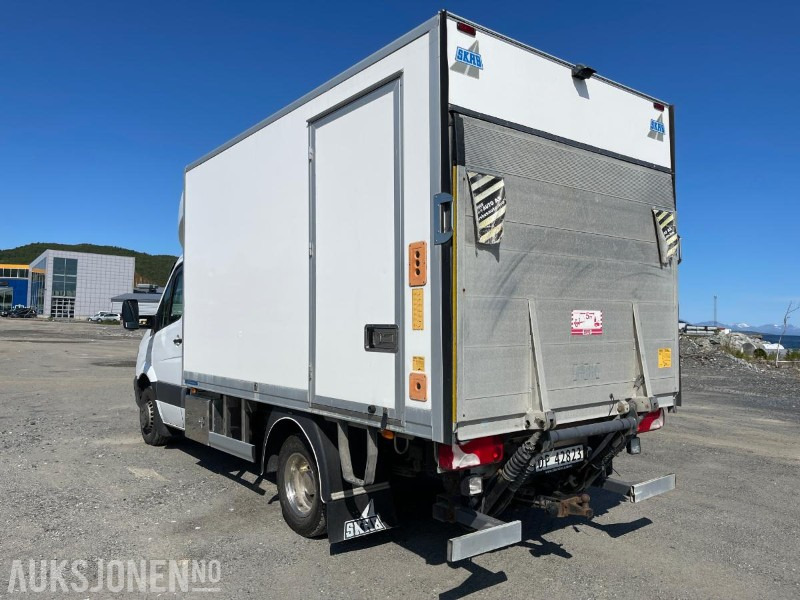 2014 Mercedes-Benz 516 Bluetec Sprinter Automat, kun 157716 km, SKAB påbygg, og 750 kg Zepro bakløft - Box truck: picture 4 2014 Mercedes-Benz 516 Bluetec Sprinter Automat, kun 157716 km, SKAB påbygg, og 750 kg Zepro bakløft - Box truck: picture 4