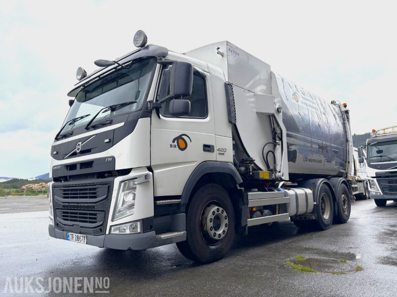 2014 Volvo FM420 EURO 6 sidelaster / komprimatorbil / renovasjonsbil - leveres med ny EU godkjenning - Refuse truck: picture 1 2014 Volvo FM420 EURO 6 sidelaster / komprimatorbil / renovasjonsbil - leveres med ny EU godkjenning - Refuse truck: picture 1