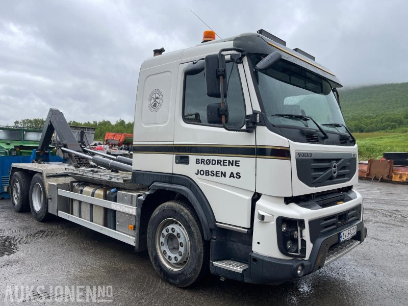 2014 Volvo FMX * Krokløft * 275076 km * Godkjent som skolebil * Eu godkjent til 25.08.2025 - Hook lift truck: picture 2 2014 Volvo FMX * Krokløft * 275076 km * Godkjent som skolebil * Eu godkjent til 25.08.2025 - Hook lift truck: picture 2