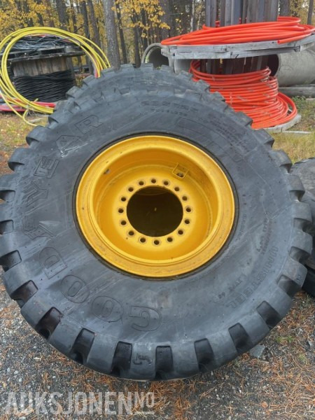 2015 4 Stk 20,5/25 GoodYear hjullasterdekk - Wheel loader: picture 1 2015 4 Stk 20,5/25 GoodYear hjullasterdekk - Wheel loader: picture 1
