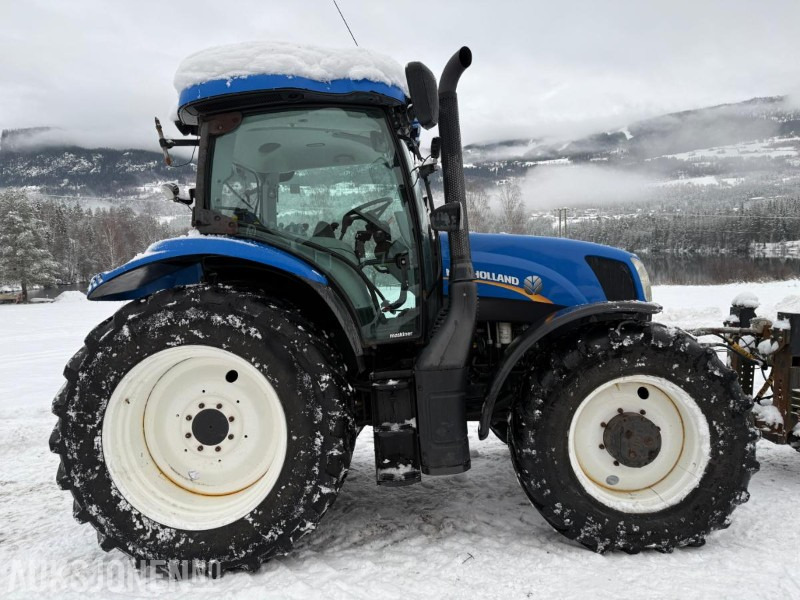 2015 New Holland T6.140 m/fronthydraulikk og m/kun 1836 timer - Farm tractor: picture 5 2015 New Holland T6.140 m/fronthydraulikk og m/kun 1836 timer - Farm tractor: picture 5