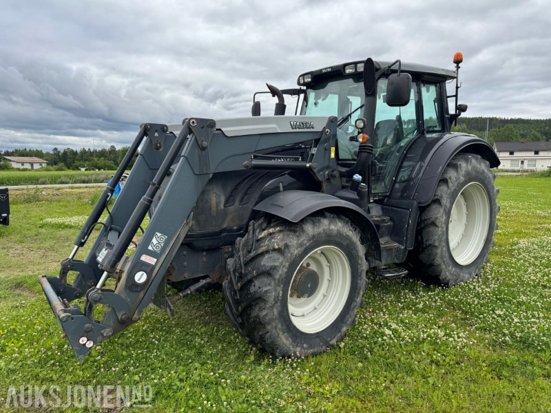 2015 Valtra T203 traktor med laster 50 km/t brøyterigget - Farm tractor: picture 1 2015 Valtra T203 traktor med laster 50 km/t brøyterigget - Farm tractor: picture 1
