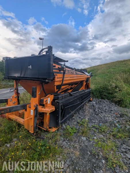 2017 Doppstadt HS-401 Selector Sikt - Kun 80 timer - Hydraulisk drift og magnetbånd - Screener: picture 3 2017 Doppstadt HS-401 Selector Sikt - Kun 80 timer - Hydraulisk drift og magnetbånd - Screener: picture 3