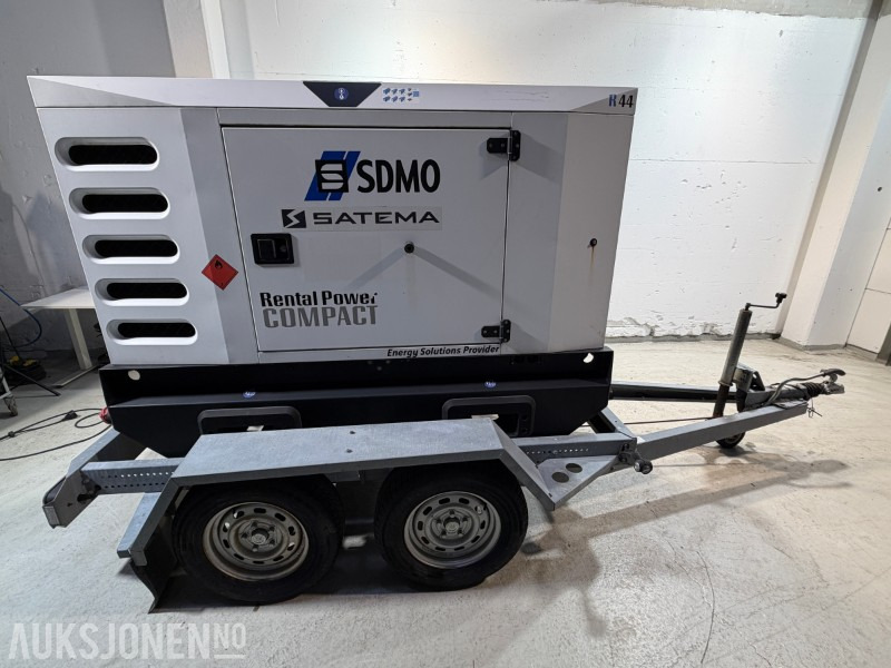 2017 SATEMA SDMO R44C3 40kVA 400V tilhengermontert strømaggregat - Construction equipment: picture 5 2017 SATEMA SDMO R44C3 40kVA 400V tilhengermontert strømaggregat - Construction equipment: picture 5
