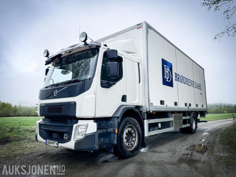 2017 Volvo FE - 320 - Distribusjons lastebil med bakløft - Gått kun 264.000 km - Box truck: picture 1 2017 Volvo FE - 320 - Distribusjons lastebil med bakløft - Gått kun 264.000 km - Box truck: picture 1