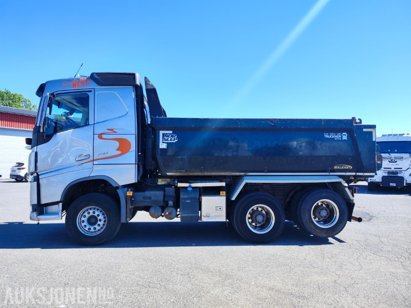2017 Volvo FH540 6x4 med Norslep dumperkasse – Tandemløft, brøyteopplegg og komplett tilhengeropplegg - Tipper: picture 2 2017 Volvo FH540 6x4 med Norslep dumperkasse – Tandemløft, brøyteopplegg og komplett tilhengeropplegg - Tipper: picture 2