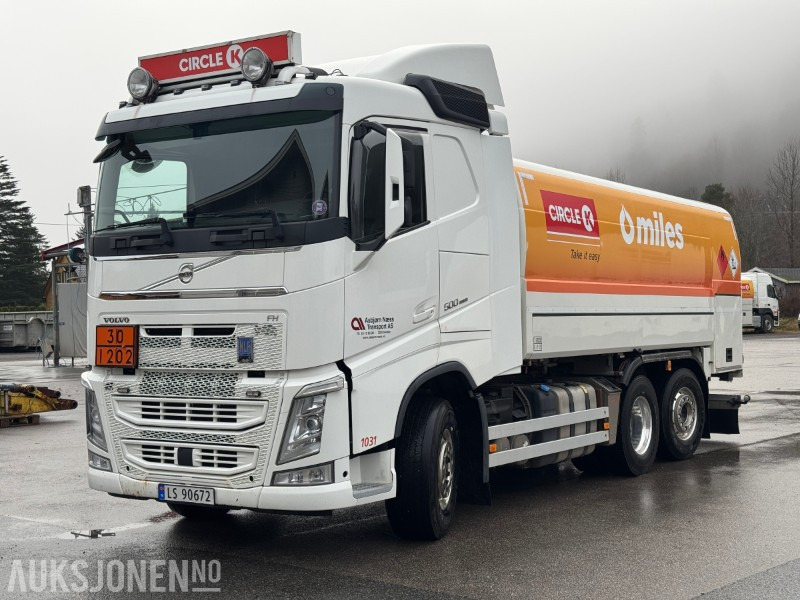 2018 Volvo FH500 - Tankbil - HMK Bilcon tankpåbygg, 18 m³, 4 kammer - Helluft - Tanker truck: picture 1 2018 Volvo FH500 - Tankbil - HMK Bilcon tankpåbygg, 18 m³, 4 kammer - Helluft - Tanker truck: picture 1