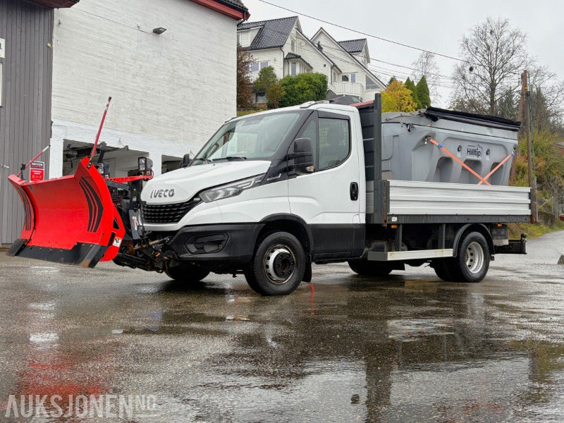 2019 Iveco Daily planbil m/ Hilltip IceStriker og Western Wide-Out brøyteplog - EU godkjent til 04.11.2026 - Dropside/ Flatbed truck: picture 1 2019 Iveco Daily planbil m/ Hilltip IceStriker og Western Wide-Out brøyteplog - EU godkjent til 04.11.2026 - Dropside/ Flatbed truck: picture 1