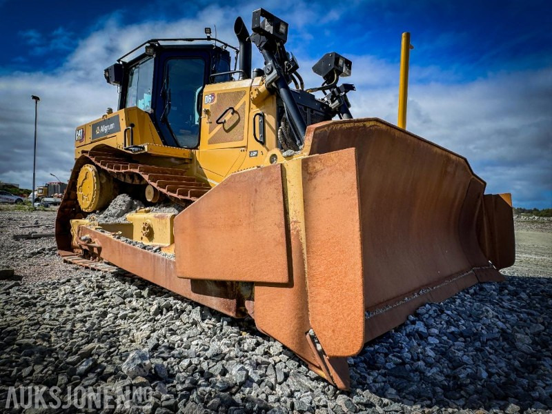 2020 Cat D6XE - Low ground pressure Dozer - Ripper x 3 - 2 sett belter - Totalstasjon - Diesel elektrisk dozer - Construction equipment: picture 3 2020 Cat D6XE - Low ground pressure Dozer - Ripper x 3 - 2 sett belter - Totalstasjon - Diesel elektrisk dozer - Construction equipment: picture 3