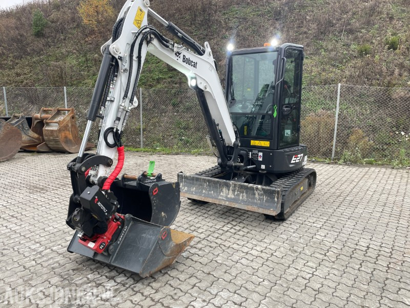 2024 Bobcat E27 Rototilt R1, Graveskuff, fast pusseskuff - Mini excavator: picture 1 2024 Bobcat E27 Rototilt R1, Graveskuff, fast pusseskuff - Mini excavator: picture 1