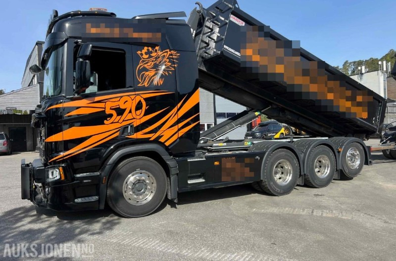 2024 Scania R590 8x4 krokbil - 12 000 km - serviceavtale - Hook lift truck: picture 3 2024 Scania R590 8x4 krokbil - 12 000 km - serviceavtale - Hook lift truck: picture 3