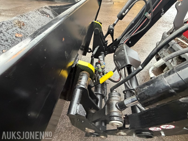 Farm tractor 2024 Valtra F75 traktor - 219 arbeidstimer - Lilleseth 200 cm universalskuff SMS: picture 16 Farm tractor 2024 Valtra F75 traktor - 219 arbeidstimer - Lilleseth 200 cm universalskuff SMS: picture 16