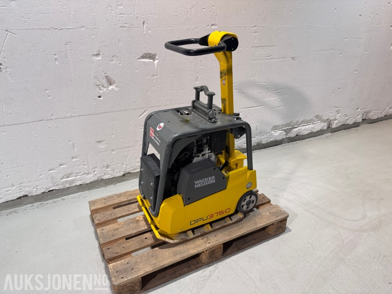 2024 Wacker Neuson DPU3750H – Reverserbar vibroplate for effektiv komprimering - Roller: picture 2 2024 Wacker Neuson DPU3750H – Reverserbar vibroplate for effektiv komprimering - Roller: picture 2
