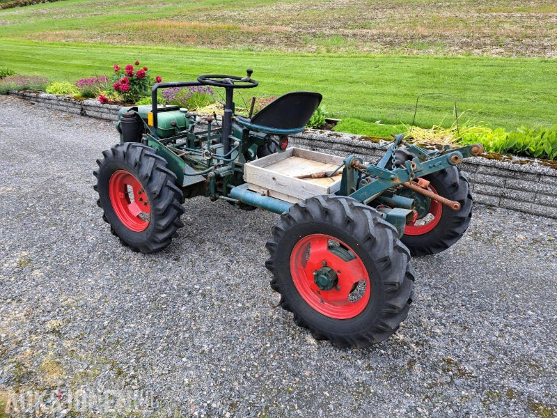 Agria Basen 4x4 skuffe med tipp - Farm tractor: picture 3 Agria Basen 4x4 skuffe med tipp - Farm tractor: picture 3