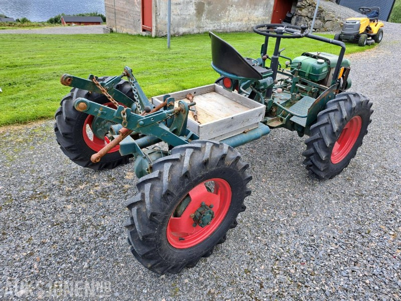 Agria Basen 4x4 skuffe med tipp - Farm tractor: picture 5 Agria Basen 4x4 skuffe med tipp - Farm tractor: picture 5