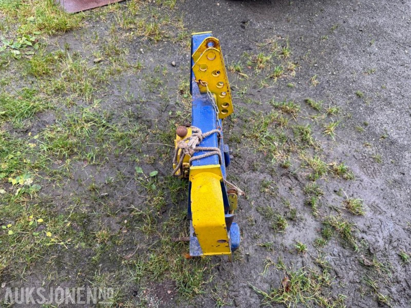 1990 Kombi-hengerfeste med kule og krok - Agricultural machinery: picture 2 1990 Kombi-hengerfeste med kule og krok - Agricultural machinery: picture 2