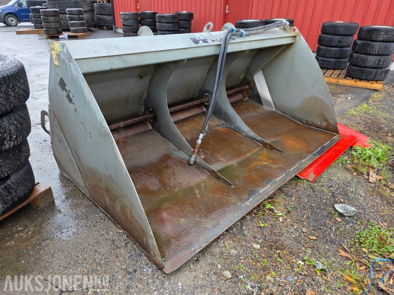 2011 Holms strøkasse SB 2.4 - Agricultural machinery: picture 2 2011 Holms strøkasse SB 2.4 - Agricultural machinery: picture 2