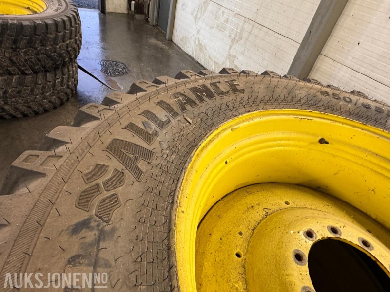 Alliance Multiuse 550 industri vinterhjul til John Deere 540/65 R30 + 650/65 R42 - Agricultural machinery: picture 4 Alliance Multiuse 550 industri vinterhjul til John Deere 540/65 R30 + 650/65 R42 - Agricultural machinery: picture 4