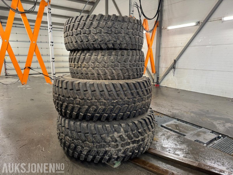 Alliance Multiuse 550 industri vinterhjul til John Deere 540/65 R30 + 650/65 R42 - Agricultural machinery: picture 1 Alliance Multiuse 550 industri vinterhjul til John Deere 540/65 R30 + 650/65 R42 - Agricultural machinery: picture 1