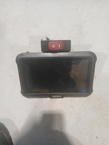 CHCNAV NX510 GPS autostyringssett Komplett og klart til bruk - Agricultural machinery: picture 4 CHCNAV NX510 GPS autostyringssett Komplett og klart til bruk - Agricultural machinery: picture 4