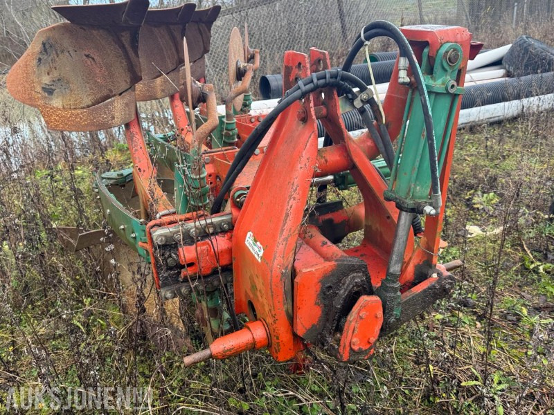 Kverneland vendeplog / 3-skjærs - Agricultural machinery: picture 2 Kverneland vendeplog / 3-skjærs - Agricultural machinery: picture 2
