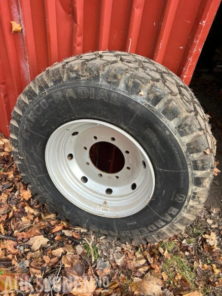Ubrukt dekk med felg 400R 22,5 - 22,5x11,75 - Agricultural machinery: picture 2 Ubrukt dekk med felg 400R 22,5 - 22,5x11,75 - Agricultural machinery: picture 2