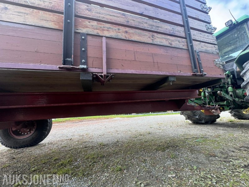 Uregistrert Moelven tilhenger til traktor med høye karmer - Agricultural machinery: picture 5 Uregistrert Moelven tilhenger til traktor med høye karmer - Agricultural machinery: picture 5