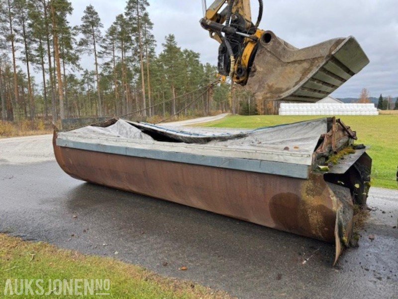 Asfaltbalje - Construction equipment: picture 4 Asfaltbalje - Construction equipment: picture 4