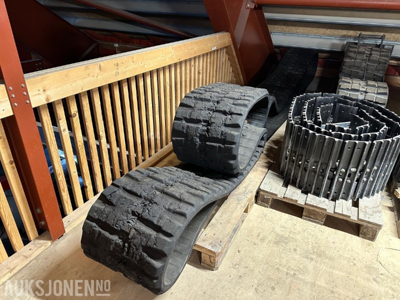 2 Stk. Belter til Kobelco SK75SR – Originale – Selges som de står - Attachment for Construction machinery: picture 1 2 Stk. Belter til Kobelco SK75SR – Originale – Selges som de står - Attachment for Construction machinery: picture 1