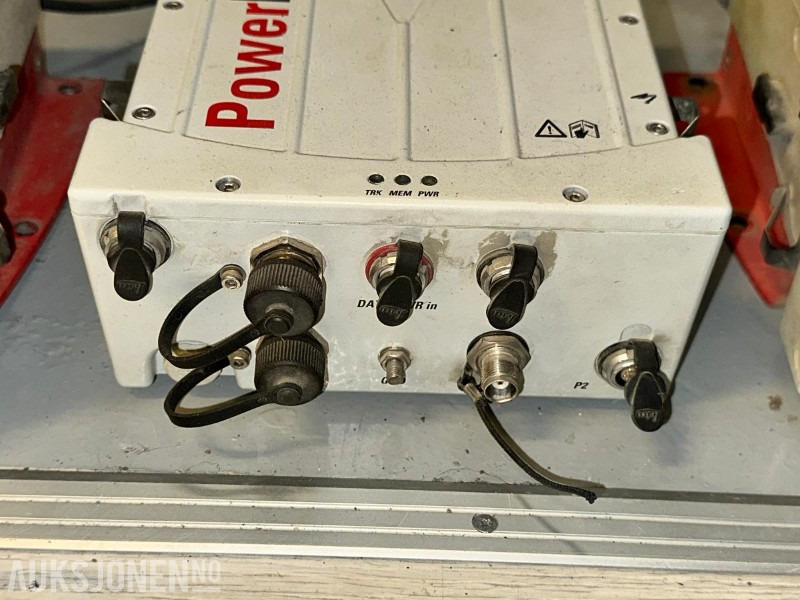 2011 32 stk Leica PowerBox GNSS-mottakere med 8 antenner - Attachment for Construction machinery: picture 5 2011 32 stk Leica PowerBox GNSS-mottakere med 8 antenner - Attachment for Construction machinery: picture 5