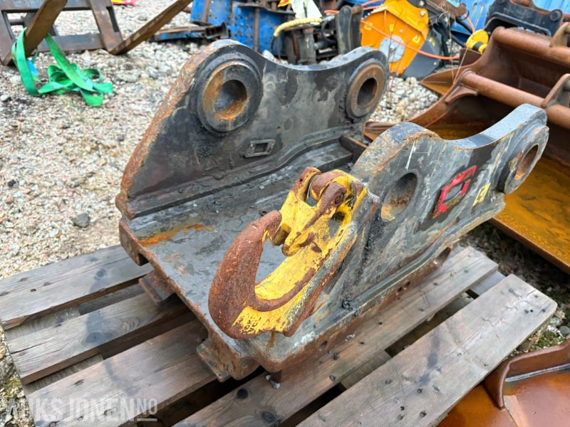 2017 Andre Gjerstad HK-feste G70 - Attachment for Construction machinery: picture 2 2017 Andre Gjerstad HK-feste G70 - Attachment for Construction machinery: picture 2