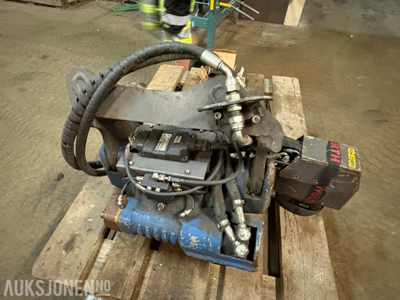 2021 SMP MACS 12v tiltrotator - S40 feste - Attachment for Construction machinery: picture 4 2021 SMP MACS 12v tiltrotator - S40 feste - Attachment for Construction machinery: picture 4