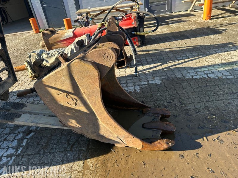 B-20 Smalskuffe med Tenner - Attachment for Construction machinery: picture 3 B-20 Smalskuffe med Tenner - Attachment for Construction machinery: picture 3