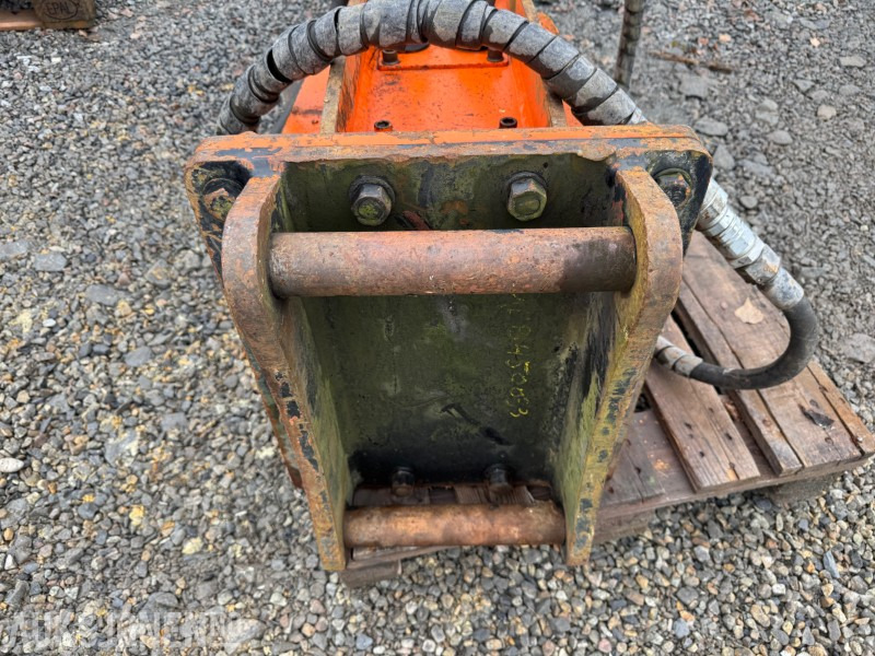 EDT 450 pigghammer S50 - Attachment for Construction machinery: picture 3 EDT 450 pigghammer S50 - Attachment for Construction machinery: picture 3