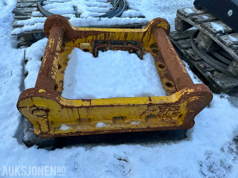Redskapsfeste til hammer – S90 - Attachment for Construction machinery: picture 3 Redskapsfeste til hammer – S90 - Attachment for Construction machinery: picture 3