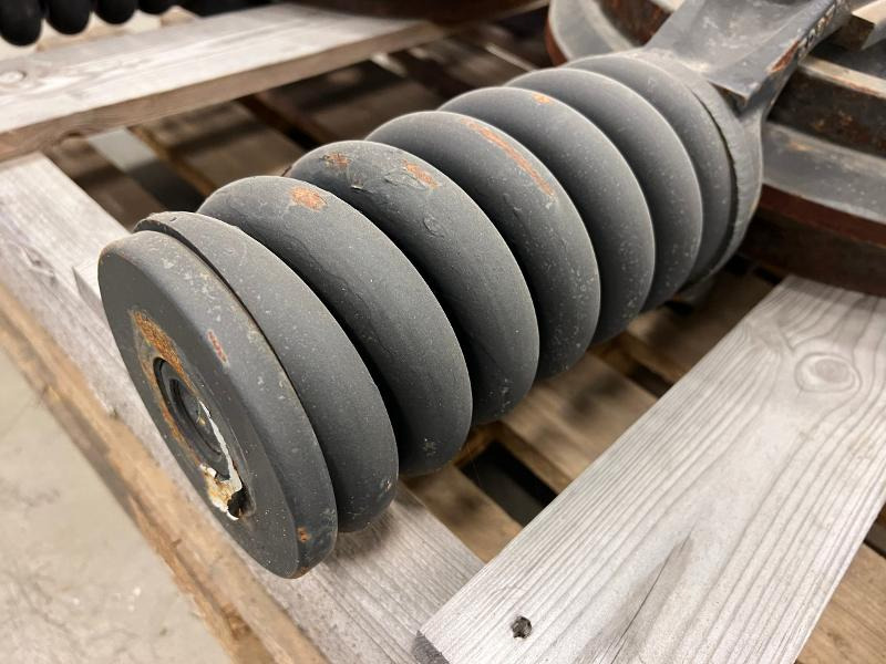 Beco ledehjul med brakett og fjører nye. - Construction equipment: picture 5 Beco ledehjul med brakett og fjører nye. - Construction equipment: picture 5