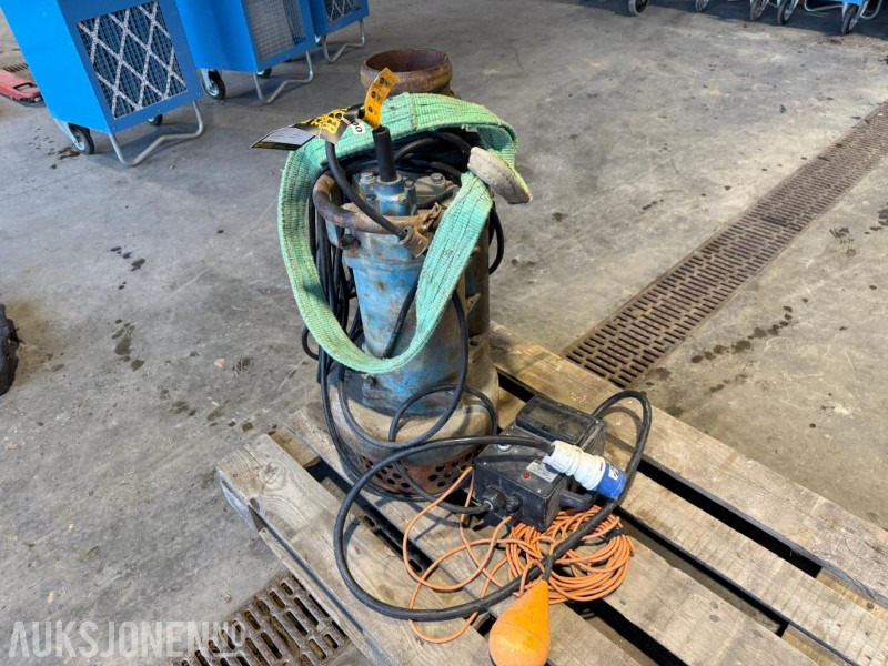 Elektrisk lensepumpe m/flottør 3000L - rep.objekt. - Construction equipment: picture 2 Elektrisk lensepumpe m/flottør 3000L - rep.objekt. - Construction equipment: picture 2