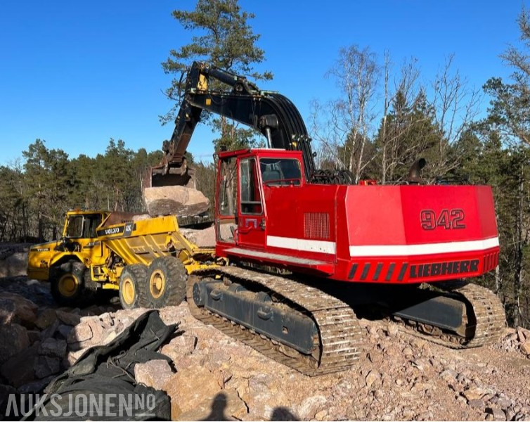 Liebherr 942 HD 10.000t Gravemaskin med SMP HD1800 graveskuffe - Excavator: picture 1 Liebherr 942 HD 10.000t Gravemaskin med SMP HD1800 graveskuffe - Excavator: picture 1