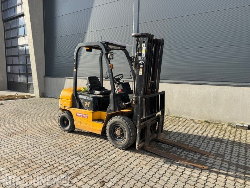 2012 Hangcha CPCD25N gaffeltruck – 2,5 tonn - Material handling equipment: picture 4 2012 Hangcha CPCD25N gaffeltruck – 2,5 tonn - Material handling equipment: picture 4