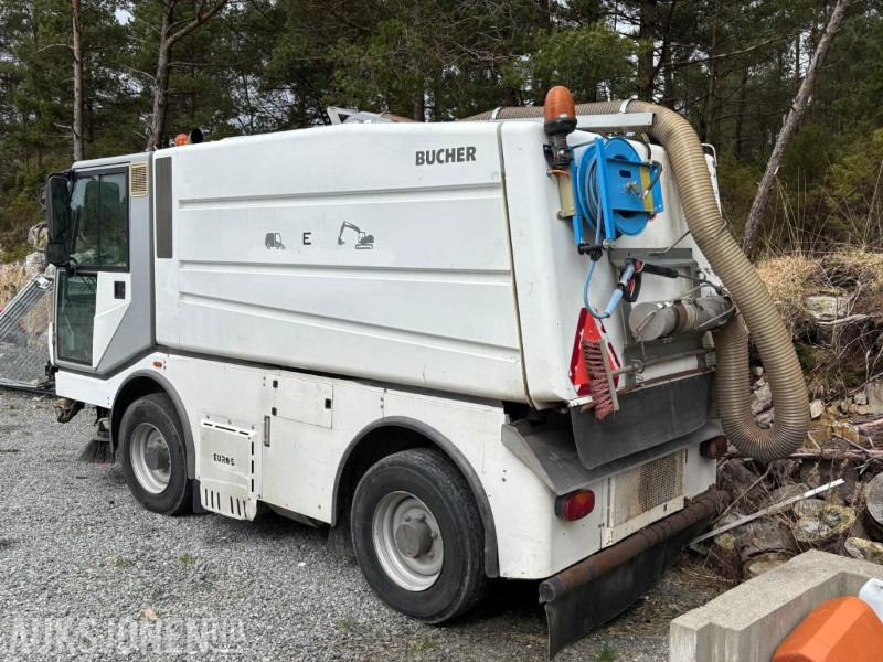 2010 Bucher CityCat 5000 feiebil / kostebil - Municipal/ Special vehicle: picture 4 2010 Bucher CityCat 5000 feiebil / kostebil - Municipal/ Special vehicle: picture 4