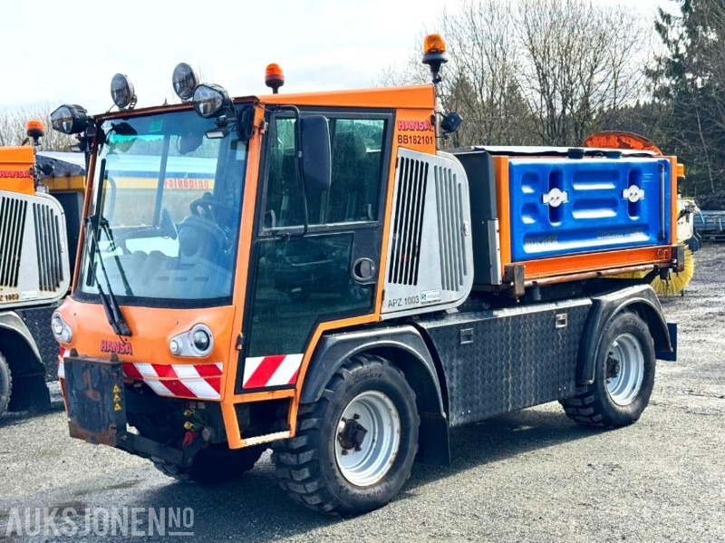 2018 Hansa APZ1003L Redskapsbærer med Bucher Husky 1500 W FS strøer - Municipal/ Special vehicle: picture 1 2018 Hansa APZ1003L Redskapsbærer med Bucher Husky 1500 W FS strøer - Municipal/ Special vehicle: picture 1