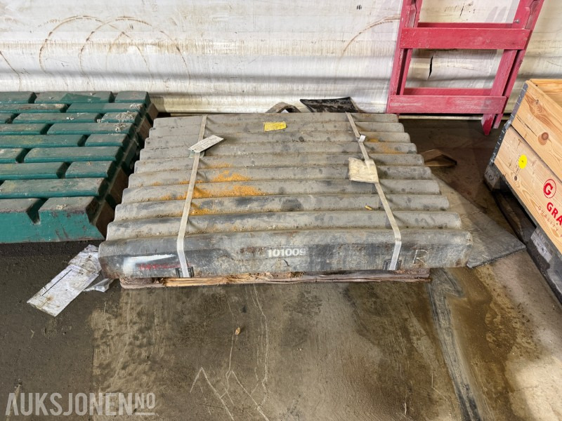 2020 Keestrack knuseplate – reservedel til knuser - Spare parts for Crusher: picture 1 2020 Keestrack knuseplate – reservedel til knuser - Spare parts for Crusher: picture 1