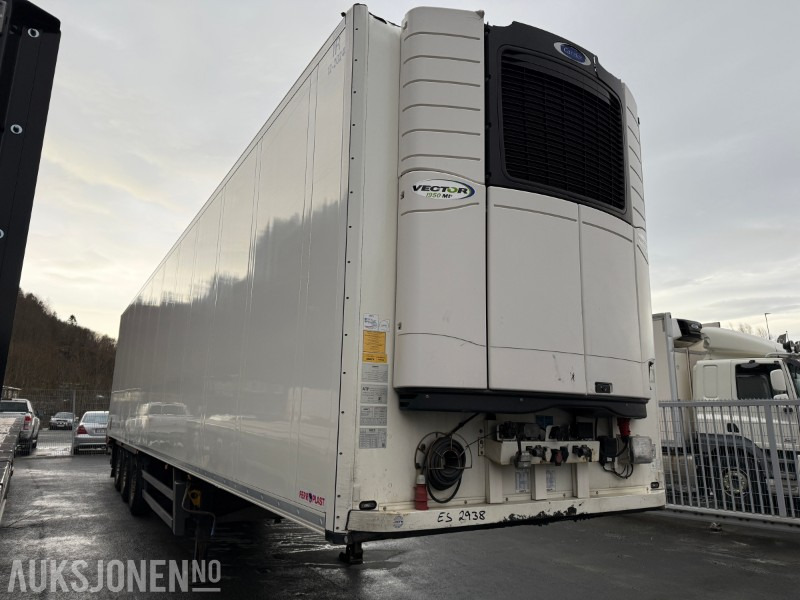 2019 Schmitz CARGOBULL thermo semi med bommer og bakløft - Trailer: picture 2 2019 Schmitz CARGOBULL thermo semi med bommer og bakløft - Trailer: picture 2