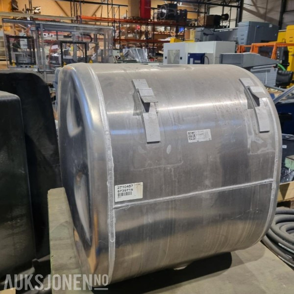 Dieseltank drivstoff ca 300L alu Scania Scania - Truck: picture 1 Dieseltank drivstoff ca 300L alu Scania Scania - Truck: picture 1