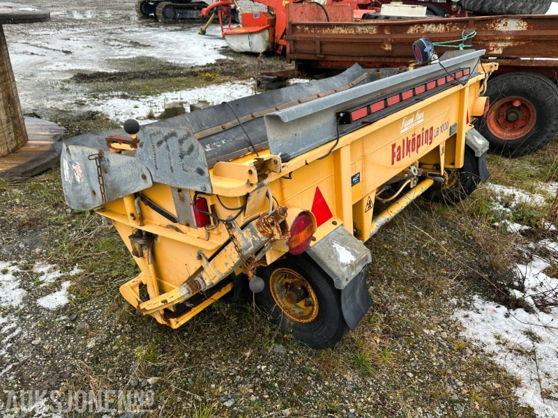 Falköping LB1000 Etterhengende strøkasse - Truck: picture 4 Falköping LB1000 Etterhengende strøkasse - Truck: picture 4